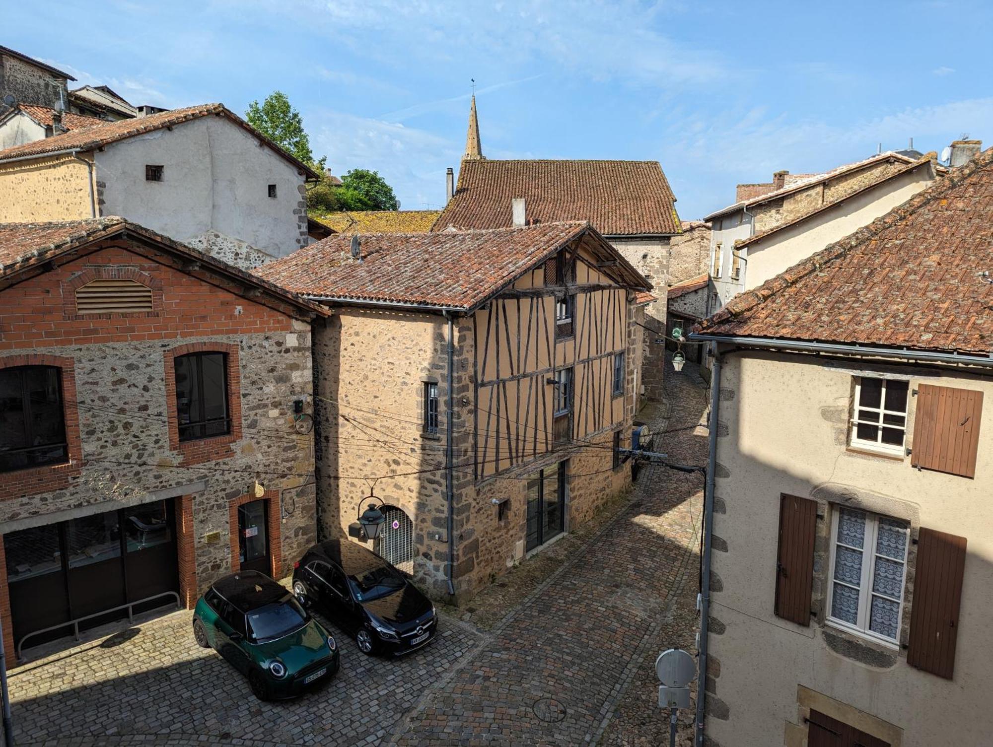 Bed and Breakfast Manoir Des Arts Confolens Exterior foto